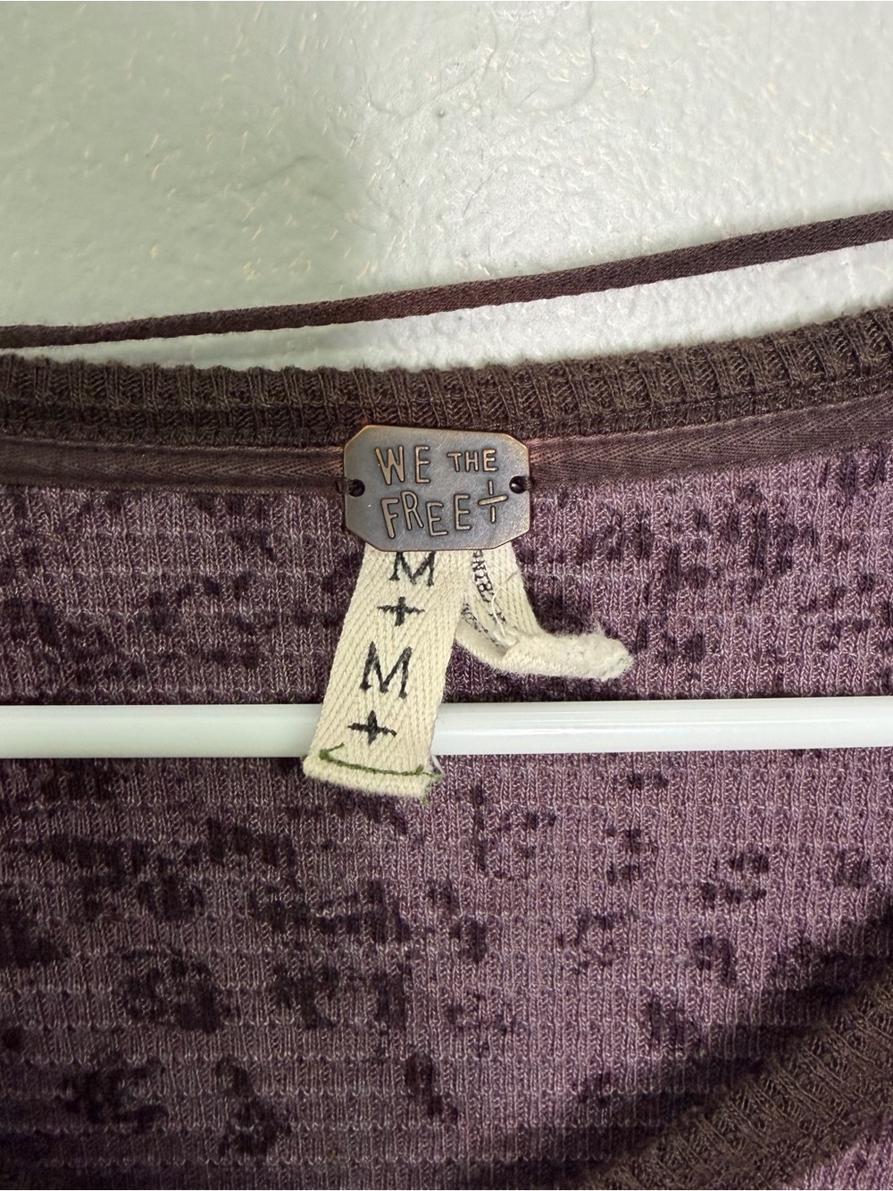 Free People WE THE FREE Women's DAVIS MOTTLED Sweater Purple Thermal Henley Sz M - Picture 5 of 5